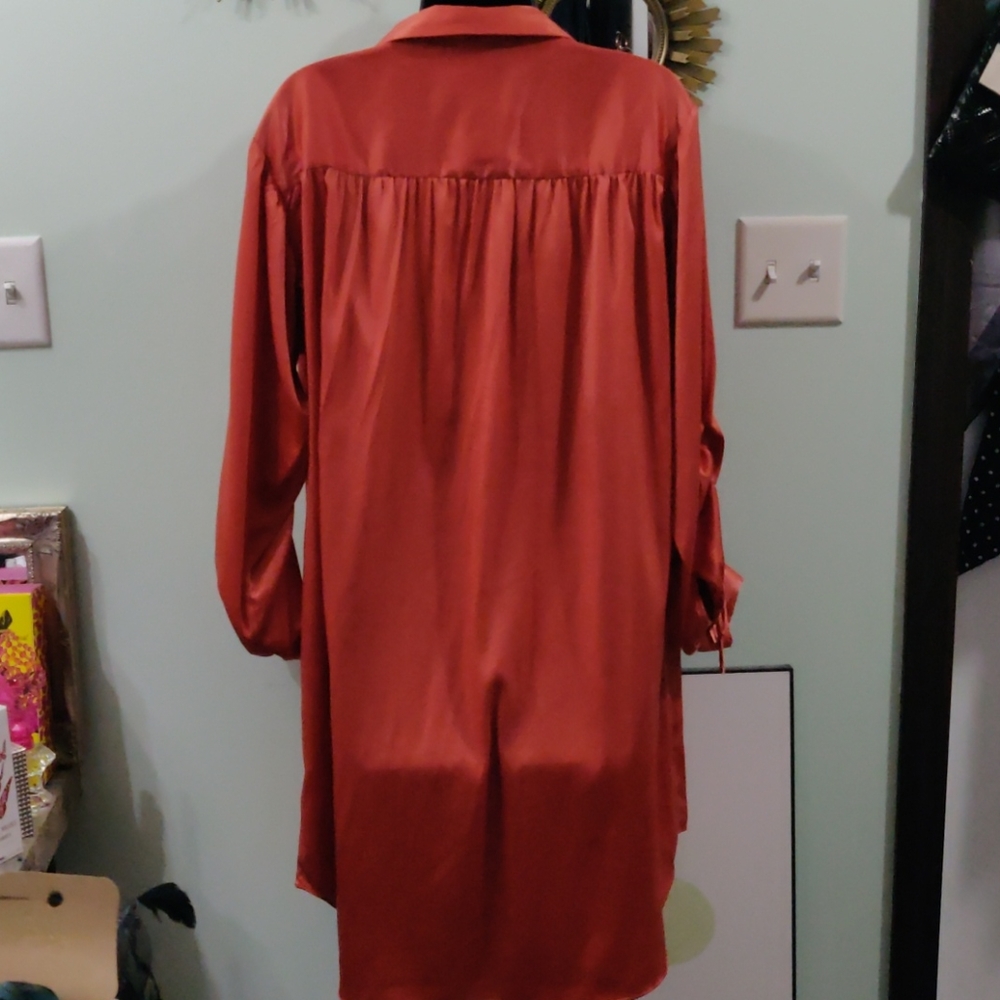 Joan Vass NY Coral satiny collared shirt dress - Picture 5 of 7